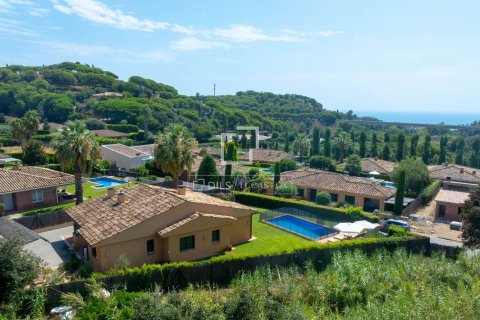 4 bedrooms villa for sale in Sant Vicenc De Montalt, Barcelona, Catalonia, Spain № 8841 - photo 29