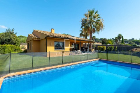 4 bedrooms villa for sale in Sant Vicenc De Montalt, Barcelona, Catalonia, Spain № 8841 - photo 28
