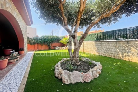5 bedrooms house for sale in Llers, Girona, Catalonia, Spain № 5413 - photo 17