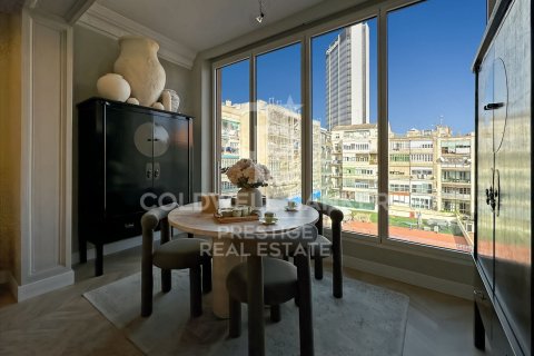 3 bedrooms apartment for sale in Barcelona, Catalonia, Spain № 5417 - photo 10
