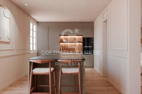 Apartamento de 4 dormitorios en venta en Barcelona, Cataluña, Spain № 5478 - foto 3