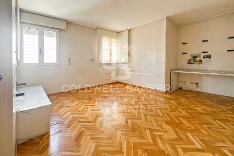 7 bedrooms penthouse for sale in Barcelona, Catalonia, Spain № 5825 - photo 17
