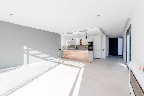 Villa de 5 dormitorios en venta en Sitges, Barcelona, Cataluña, Spain № 3996 - foto 8