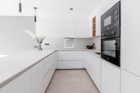 Villa de 5 dormitorios en venta en Sitges, Barcelona, Cataluña, Spain № 3996 - foto 17