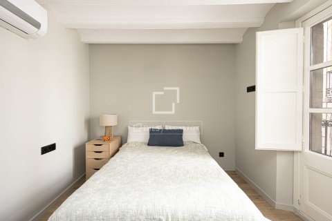 Купить квартиру в Барселона, Испания с 2 спальни, 70м², № 3992 - фото 12