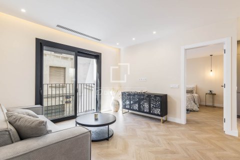 2 chambres apartment à vendre à Barcelona, Catalonia, Spain № 3993 - photo 4