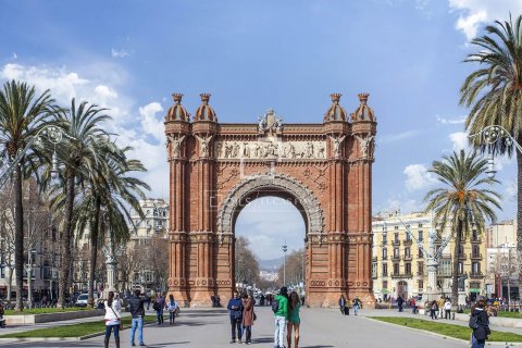 2 bedrooms apartment for sale in Barcelona, Catalonia, Spain № 3994 - photo 25