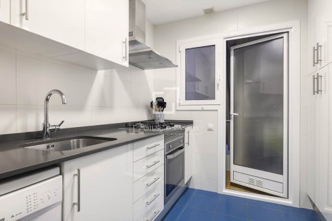 2 bedrooms apartment for sale in Barcelona, Catalonia, Spain № 3994 - photo 16