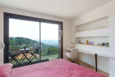 Купить виллу в Кабрильс, Испания с 5 спален, 712м², № 6442 - фото 25