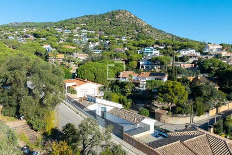 4 bedrooms villa for sale in Cabrils, Barcelona, Catalonia, Spain № 4083 - photo 28