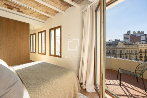 2 bedrooms apartment for sale in Barcelona, Catalonia, Spain № 4082 - photo 17