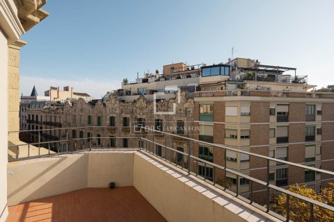 2 bedrooms apartment for sale in Barcelona, Catalonia, Spain № 4082 - photo 28