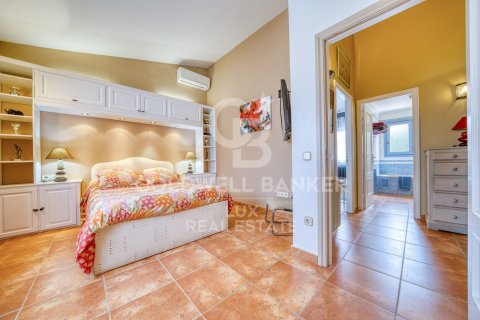 5 bedrooms villa for sale in Peralada, Girona, Catalonia, Spain № 6013 - photo 21