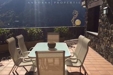 6 bedrooms villa for sale in Principado De Andorra (Ninguna Poblacion Tiene C.P.), Lleida, Catalonia, Spain № 6018 - photo 17