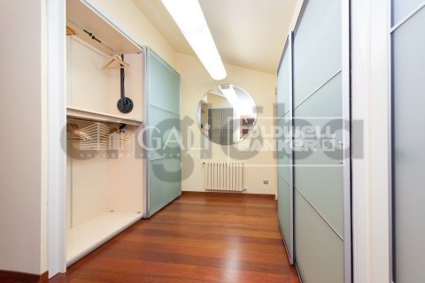 6 bedrooms villa for sale in Principado De Andorra (Ninguna Poblacion Tiene C.P.), Lleida, Catalonia, Spain № 6018 - photo 14