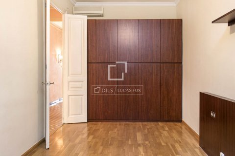 Apartamento de 3 dormitorios en venta en Barcelona, Cataluña, Spain № 8753 - foto 13