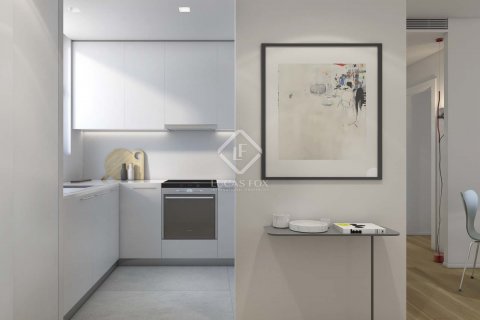 4 bedrooms apartment for sale in Barcelona, Catalonia, Spain № 8732 - photo 8