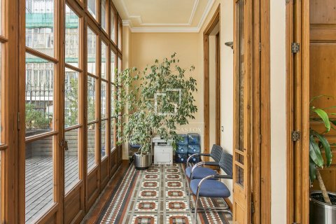 Купить квартиру в Барселона, Испания с 5 спален, 203м², № 8756 - фото 8