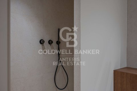 4 bedrooms apartment for sale in Barcelona, Catalonia, Spain № 7765 - photo 19