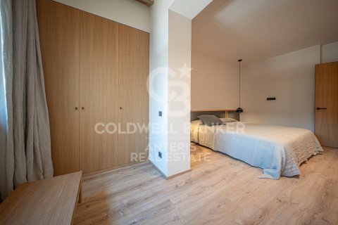 4 bedrooms apartment for sale in Barcelona, Catalonia, Spain № 7765 - photo 6