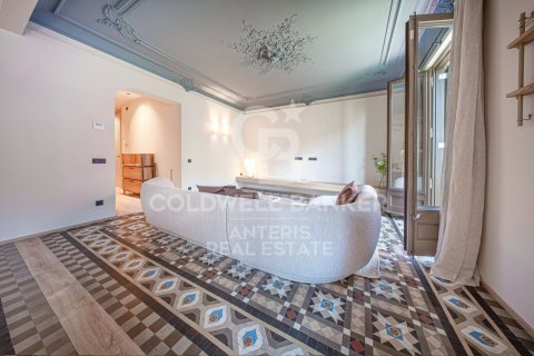 4 bedrooms apartment for sale in Barcelona, Catalonia, Spain № 7765 - photo 28