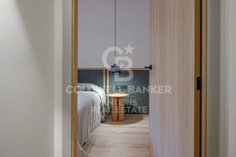 4 bedrooms apartment for sale in Barcelona, Catalonia, Spain № 7765 - photo 8