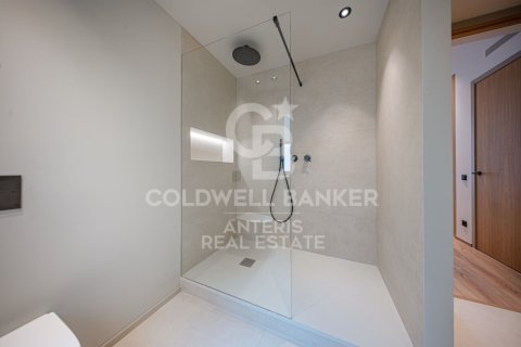 3 bedrooms apartment for sale in Barcelona, Catalonia, Spain № 7764 - photo 9