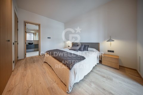 3 bedrooms apartment for sale in Barcelona, Catalonia, Spain № 7764 - photo 12