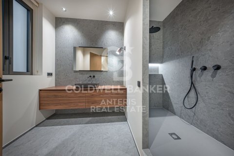 3 bedrooms apartment for sale in Barcelona, Catalonia, Spain № 7764 - photo 15
