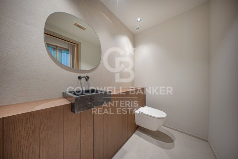 3 bedrooms apartment for sale in Barcelona, Catalonia, Spain № 7764 - photo 24