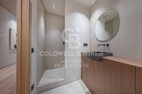 3 bedrooms apartment for sale in Barcelona, Catalonia, Spain № 7764 - photo 23