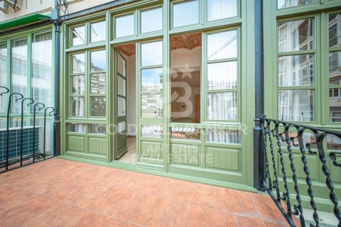 3 bedrooms apartment for sale in Barcelona, Catalonia, Spain № 7764 - photo 19