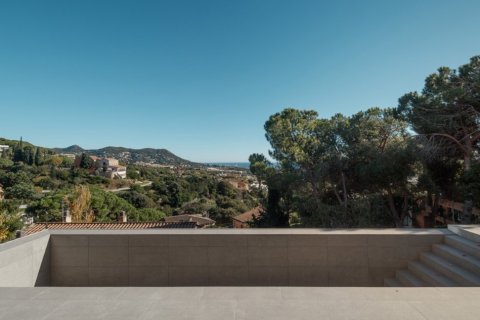 4 bedrooms house for sale in Premia De Dalt, Barcelona, Catalonia, Spain № 3587 - photo 13