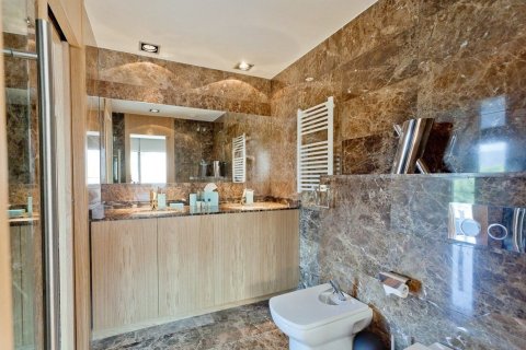 5 bedrooms house for sale in Sant Andreu de Llavaneres, Barcelona, Catalonia, Spain № 3585 - photo 8