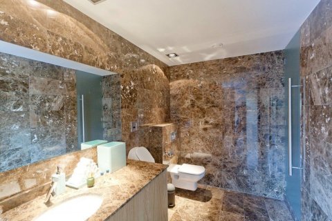 5 bedrooms house for sale in Sant Andreu de Llavaneres, Barcelona, Catalonia, Spain № 3585 - photo 9