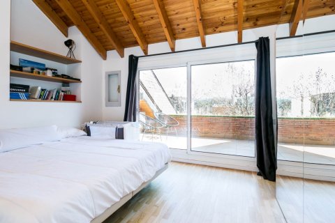 4 bedrooms villa for sale in Sant Cugat Del Valles, Barcelona, Catalonia, Spain № 6418 - photo 23