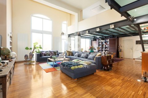 2 bedrooms duplex for sale in Barcelona, Catalonia, Spain № 5440