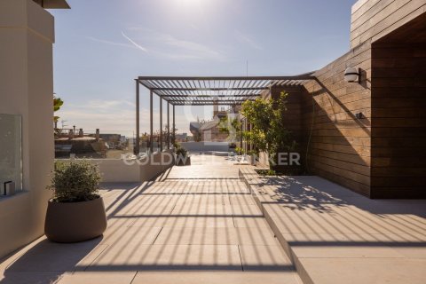 4 bedrooms penthouse for sale in Barcelona, Catalonia, Spain № 5439