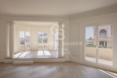 4 bedrooms penthouse for sale in Barcelona, Catalonia, Spain № 5439 - photo 3