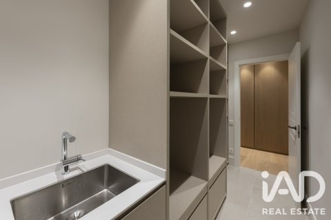Купить квартиру в Барселона, Испания с 3 спальни, 279м², № 8370 - фото 6