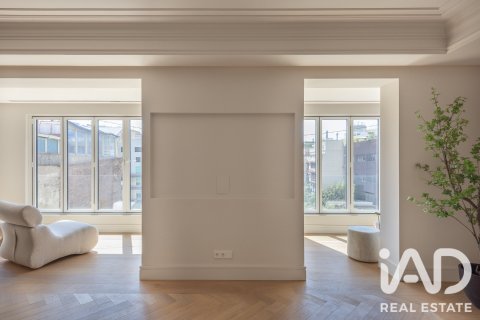Купить квартиру в Барселона, Испания с 3 спальни, 279м², № 8370 - фото 16