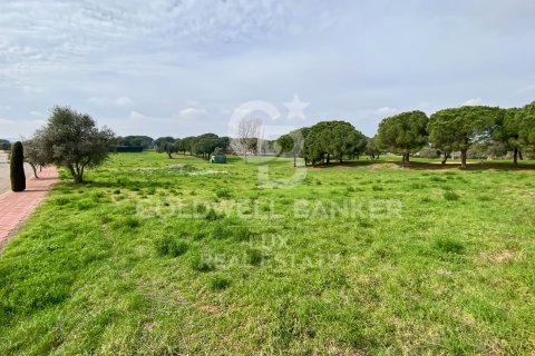 2552 sq.m. land plot for sale in Peralada, Girona, Catalonia, Spain № 5743 - photo 4