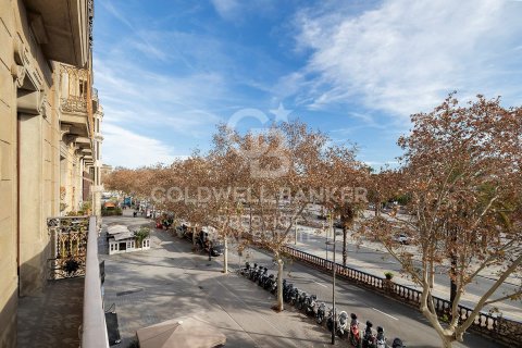 3 bedrooms apartment for sale in Barcelona, Catalonia, Spain № 5748 - photo 12