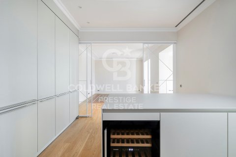3 bedrooms apartment for sale in Barcelona, Catalonia, Spain № 5748 - photo 18