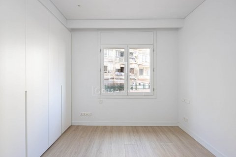 Купить квартиру в Барселона, Испания с 5 спален, 134м², № 8663 - фото 15
