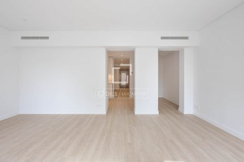 Купить квартиру в Барселона, Испания с 5 спален, 134м², № 8663 - фото 4