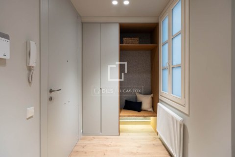4 bedrooms apartment for sale in Barcelona, Catalonia, Spain № 4149 - photo 16