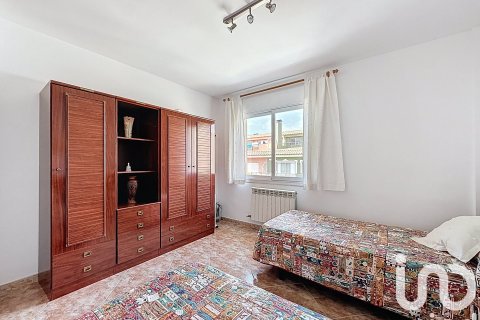 Сasa de 5 dormitorios en venta en Pineda de Mar, Barcelona, Cataluña, Spain № 4871 - foto 22
