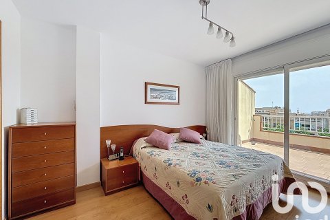 Сasa de 5 dormitorios en venta en Pineda de Mar, Barcelona, Cataluña, Spain № 4871 - foto 13