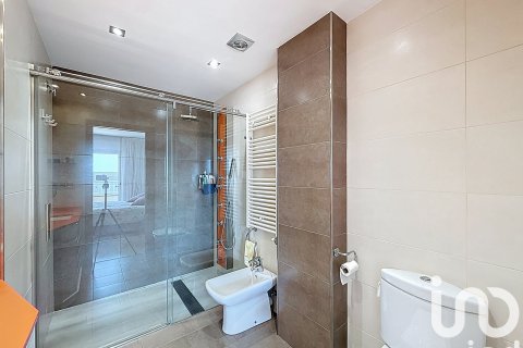 Сasa de 5 dormitorios en venta en Pineda de Mar, Barcelona, Cataluña, Spain № 4871 - foto 16